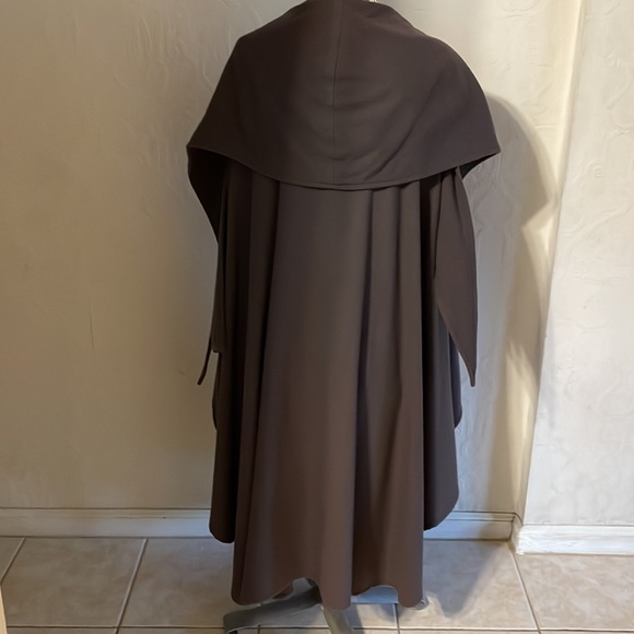 VTG Strada Wool Cape with Scarf - Picture 3 of 9